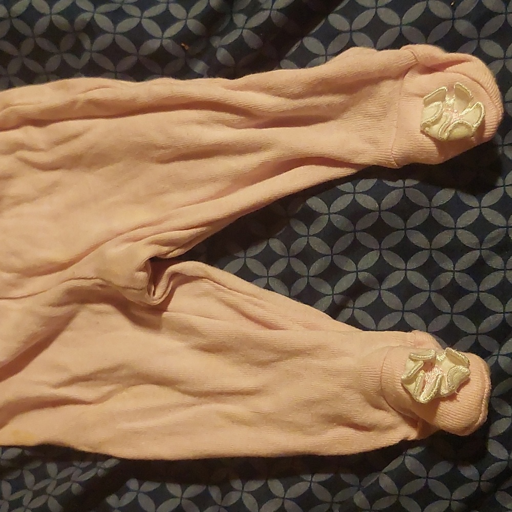 Baby bottoms with booties